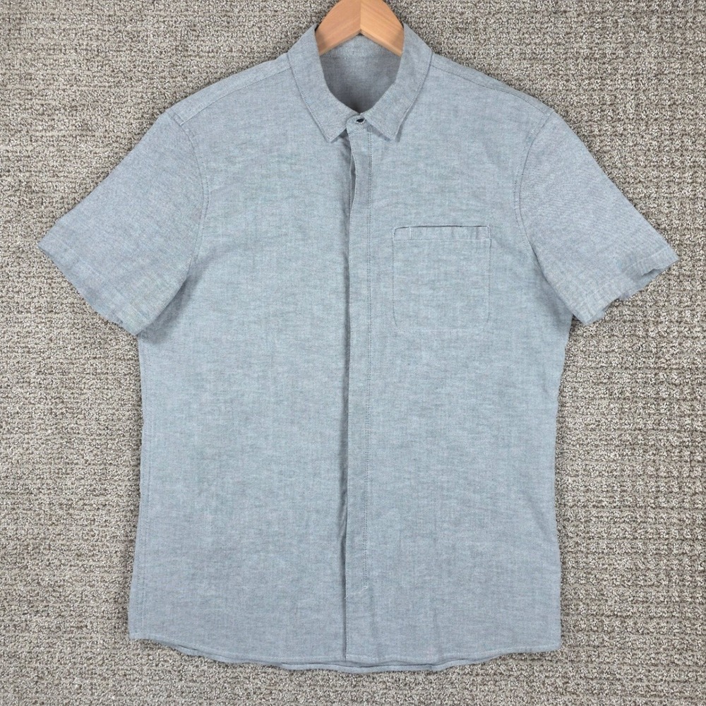 Lululemon Mens Recommission Short Sleeve Shirt Gray Hidden Button Pocket Size XL